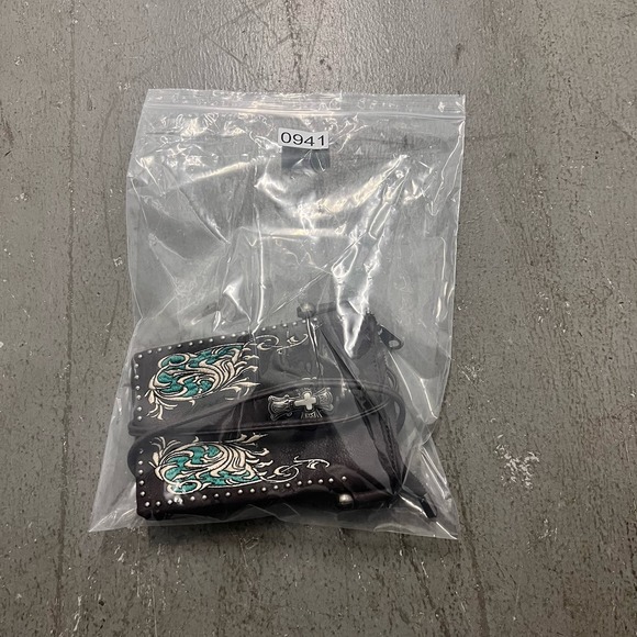 American Bling Western Leather Embossed Turquoise Cross Studded Crossbody Bag - Picture 8 of 8